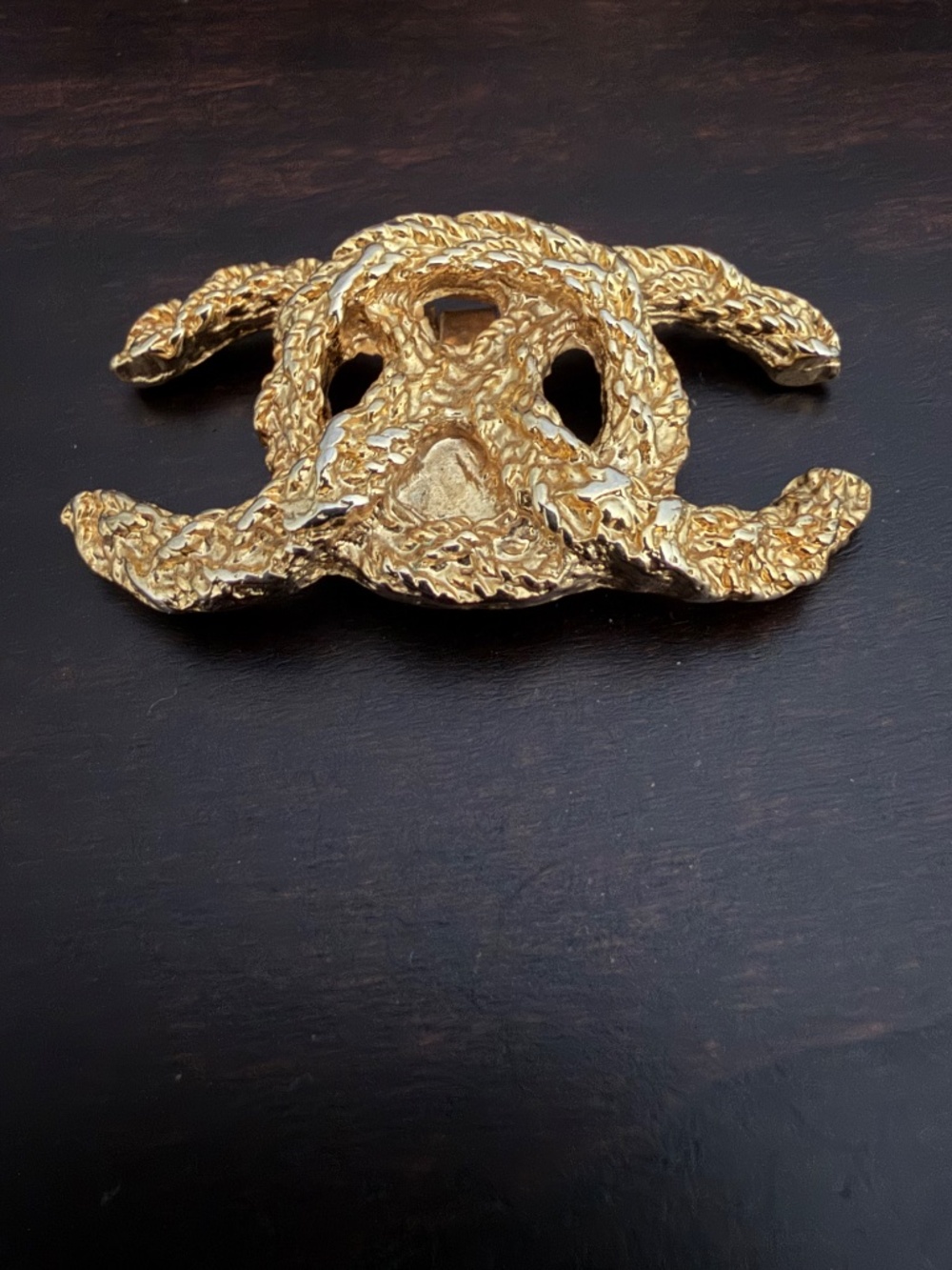 Chanel Bluette Shoe Clips Vintage CC Bluette France Logo Hardware Gold-tone RARE - Picture 9 of 16